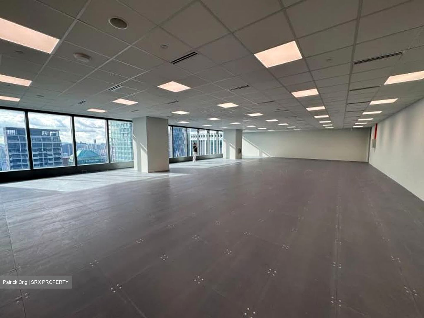 Central Boulevard (D1), Office #591809611